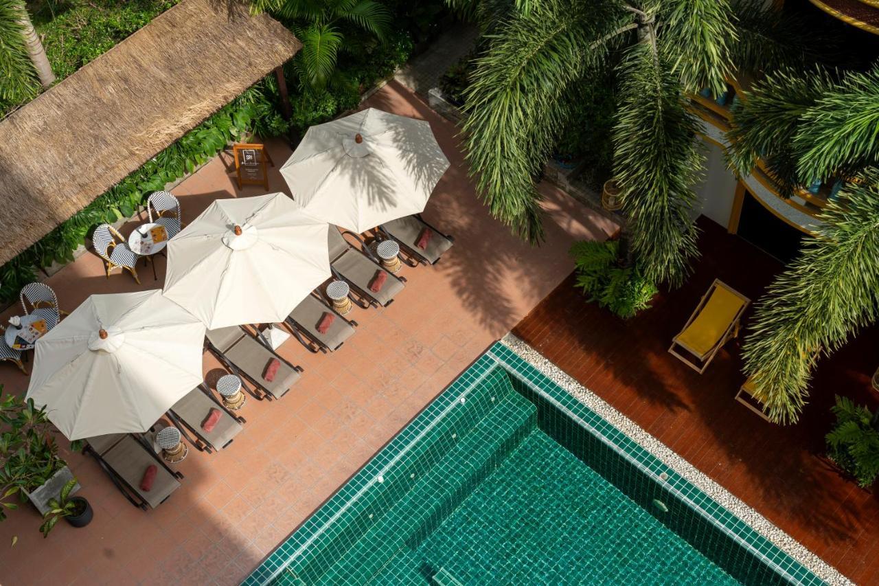 Buasri Boutique Patong Hotel Exterior foto