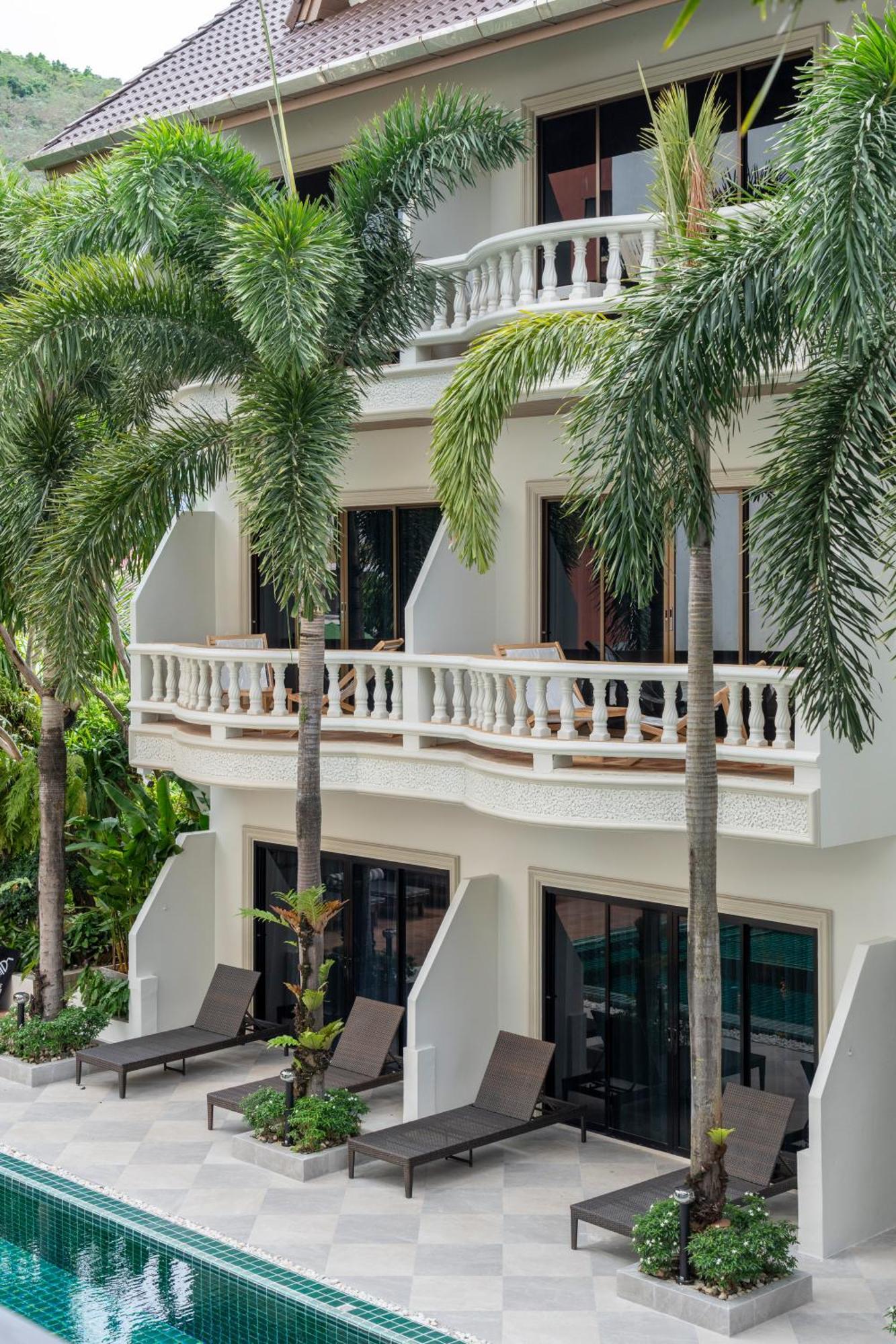 Buasri Boutique Patong Hotel Exterior foto
