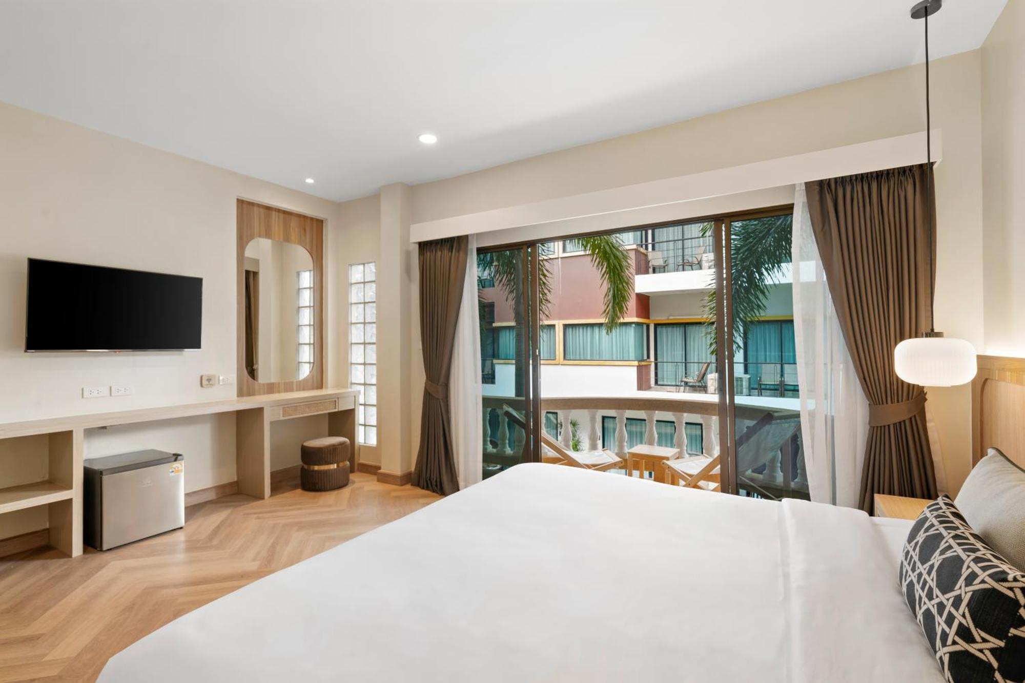 Buasri Boutique Patong Hotel Quarto foto