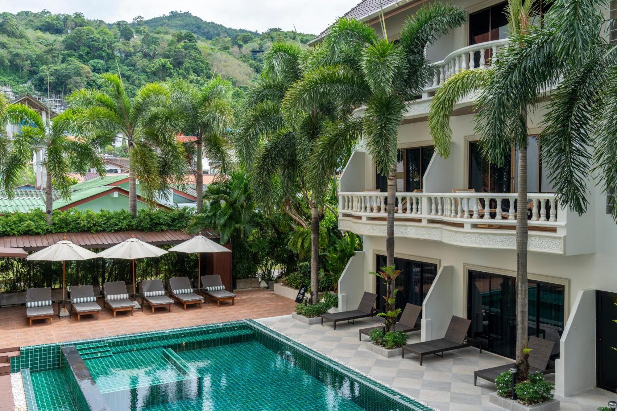 Buasri Boutique Patong Hotel Exterior foto