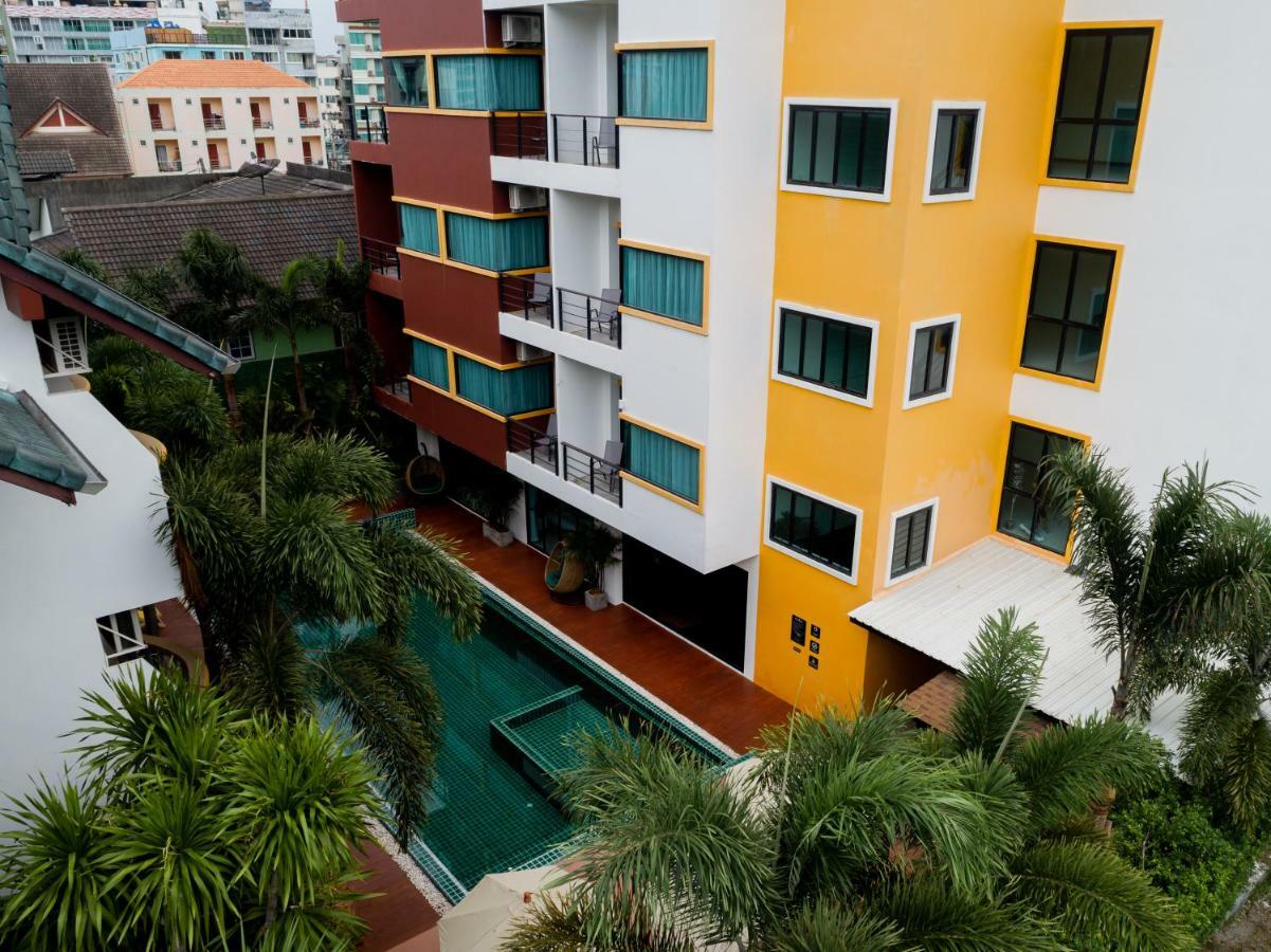 Buasri Boutique Patong Hotel Exterior foto